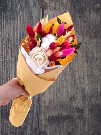 Buchet flori uscate si bumbac