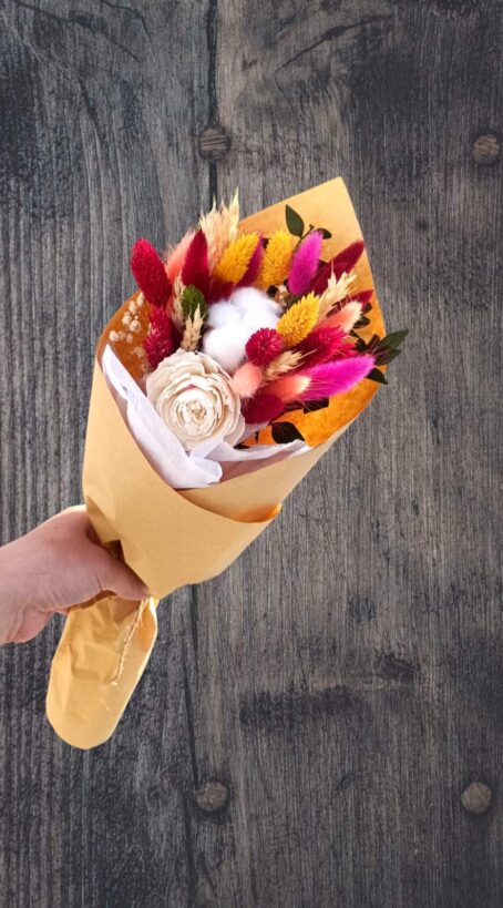 Buchet flori uscate si bumbac